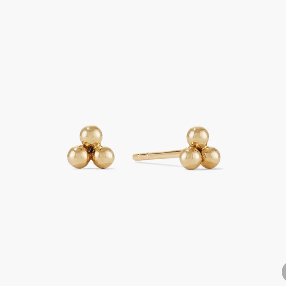 Mejuri spheres cluster 14k gold stud earrings